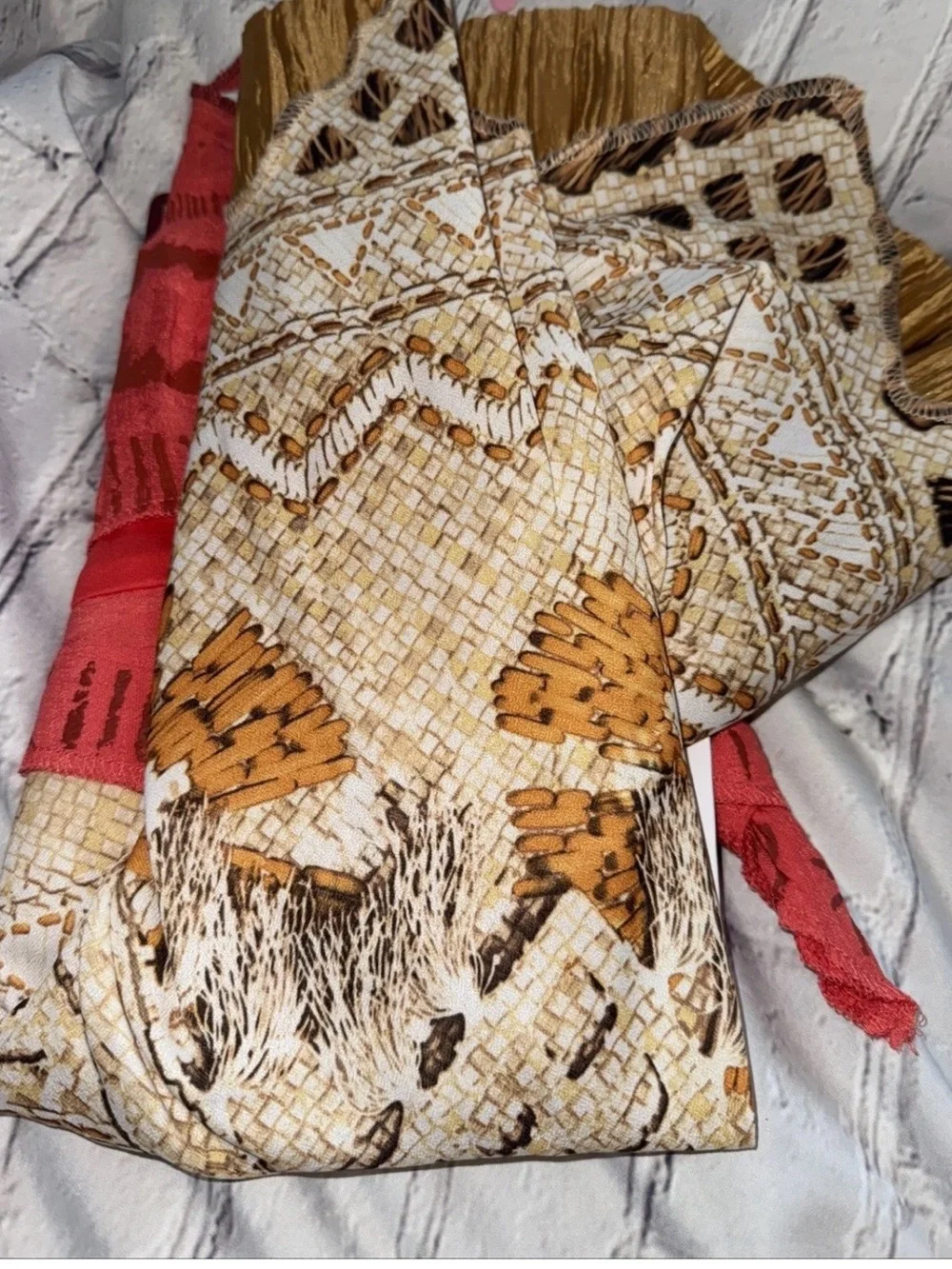 Disney MOANA Classic Costume for Girls Size S Halloween Dress Up Play NEW - Picture 4 of 4